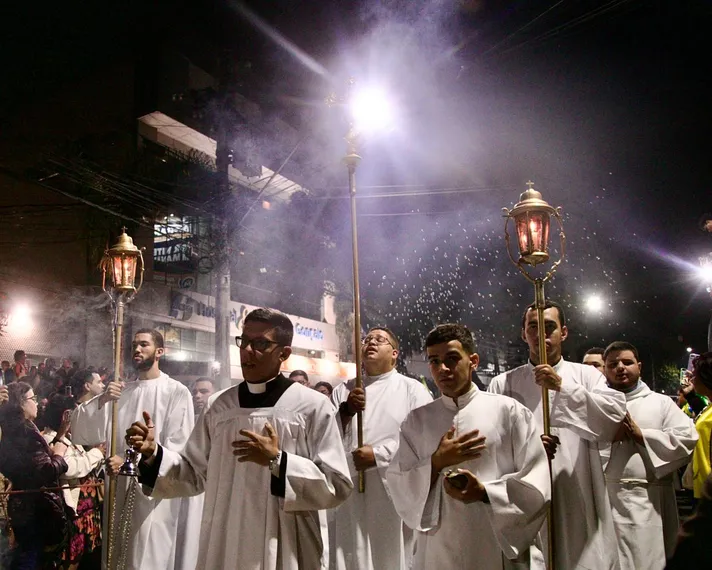 Procissão eucarística de Corpus Christi em SG reúne fiéis de mais de 30 paróquias