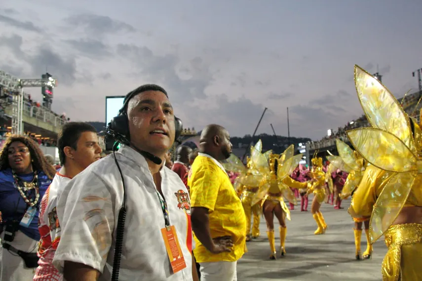 Veja o desfile da Porto da Pedra, de São Gonçalo, em fotos