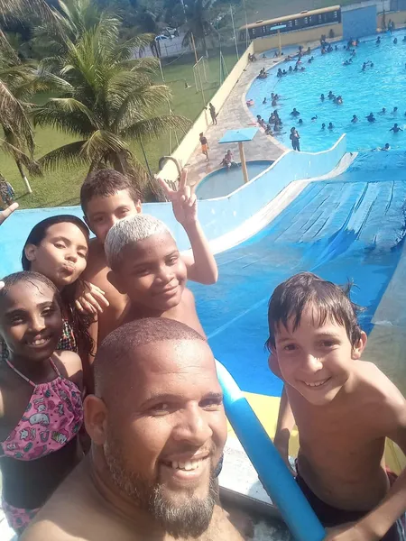 A solidariedade que move São Gonçalo: Conheça Projetos Sociais que transformam o fim de ano da população