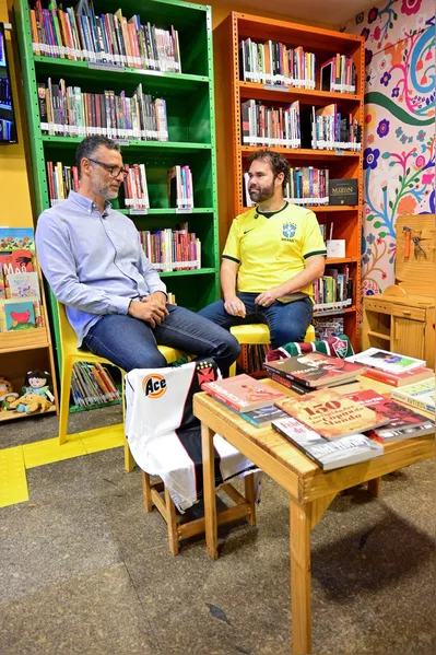 Alexandre Torres participa da Série Craques da Leitura na Biblioteca A Casa Amarela