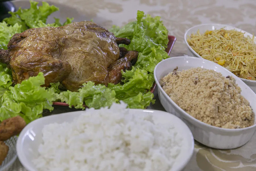 Ceia de Natal pronta vira alternativa para famílias e fortalece pequenos negócios