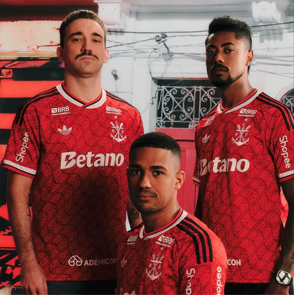 Flamengo anuncia novo terceiro uniforme; confira