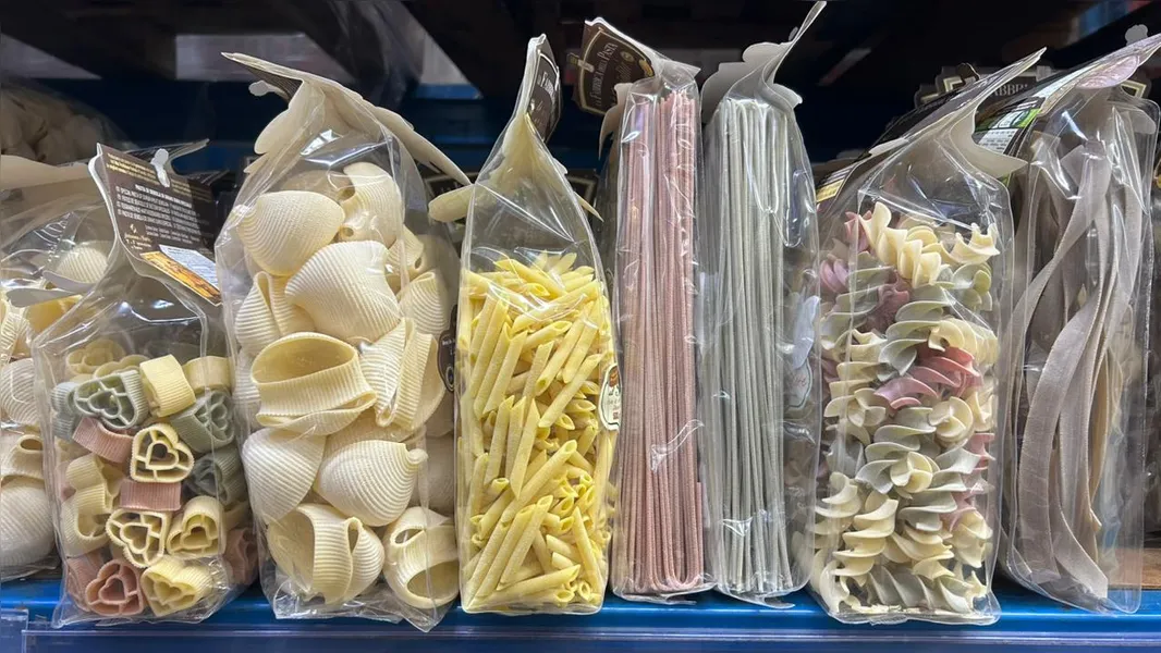 Hoje é Dia Mundial do Macarrão: o prato que virou paixão nacional