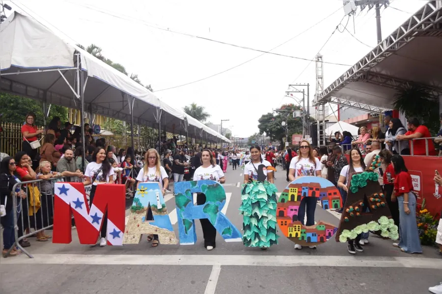 Maricá comemora 212 anos com desfile cívico marcado pela participação das escolas