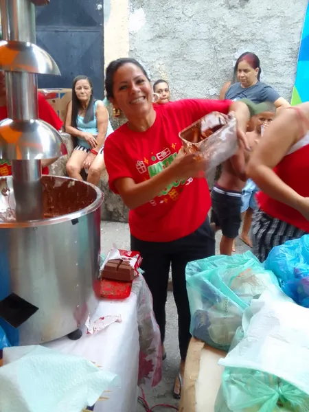 Moradores do Sapê, em Niterói, realizam festa anual do projeto "Natal bom é Natal para todos"