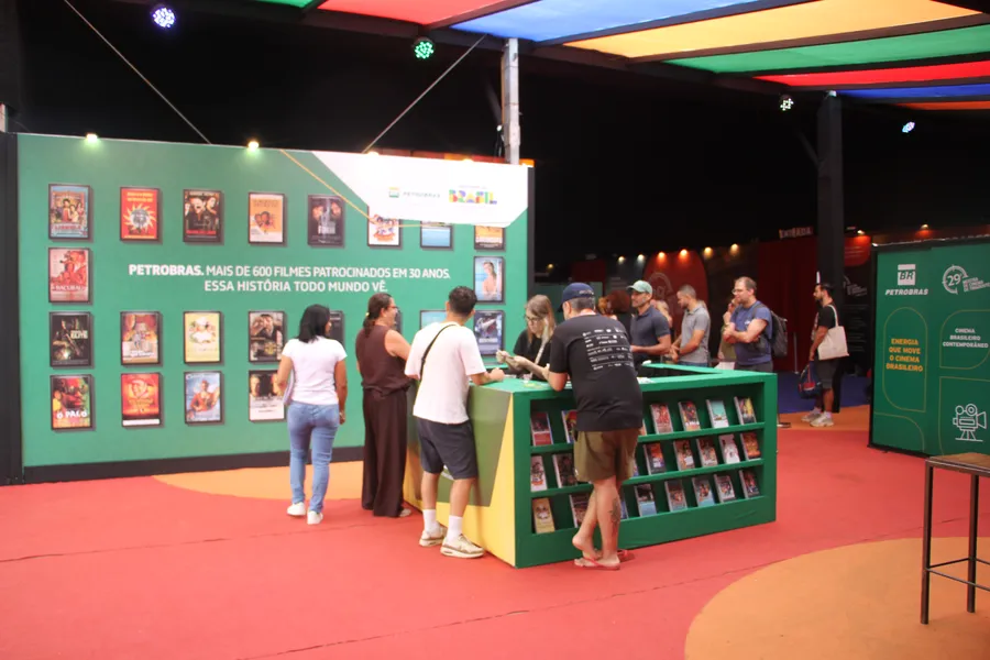 OSG na Mostra de Cinema de Tiradentes: Conheça mais sobre a Mostra de Tiradentes e como a cidade mudou com o evento