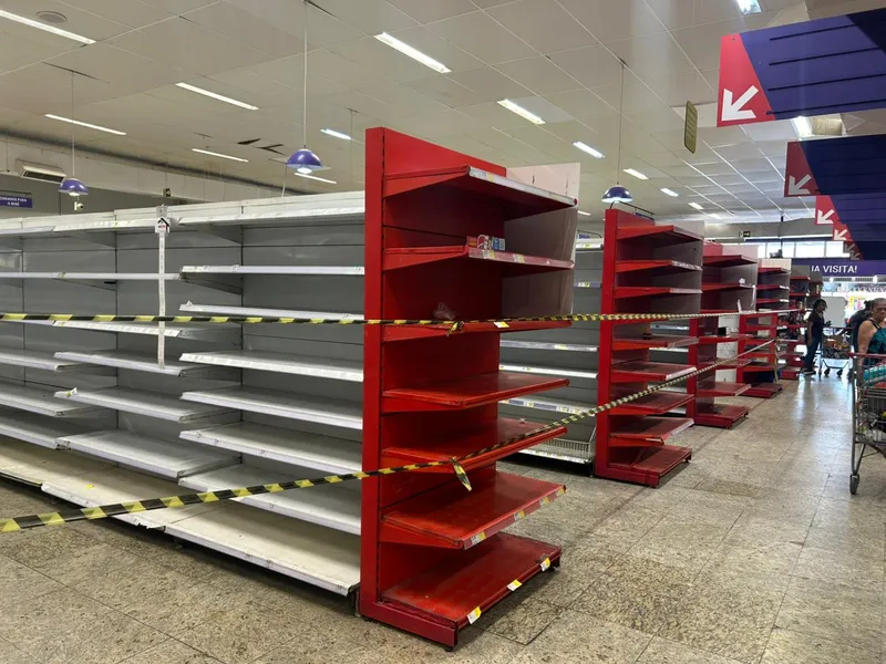 Supermercado Extra do Rocha encerra atividades nesta sexta-feira em São Gonçalo