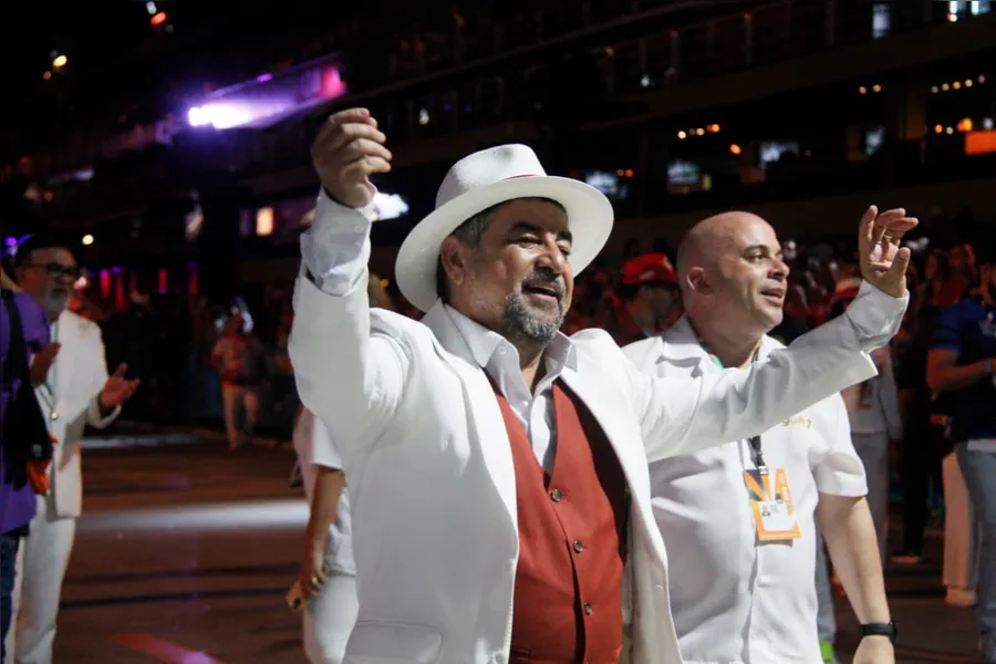 Veja o desfile da União de Maricá em fotos