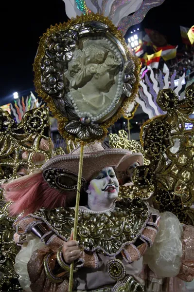 Veja o desfile da União de Maricá em fotos
