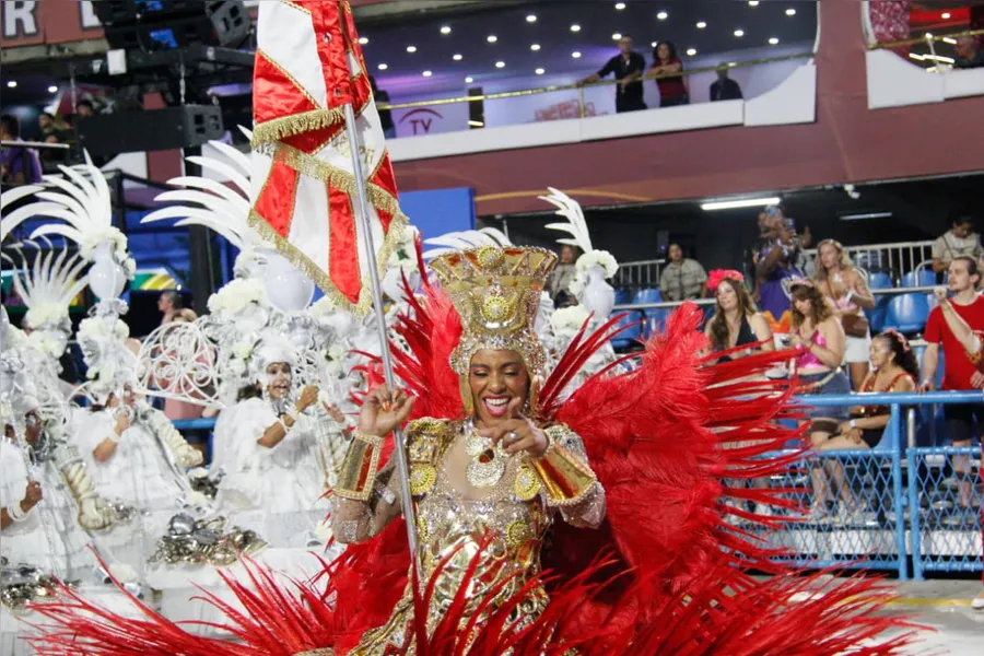 Veja o desfile da União de Maricá em fotos