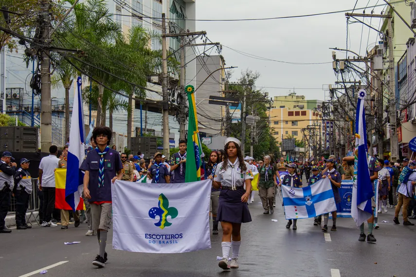 São Gonçalo comemora aniversário de 136 anos com tradicional desfile no centro da cidade