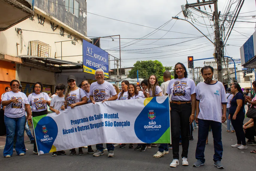 São Gonçalo comemora aniversário de 136 anos com tradicional desfile no centro da cidade