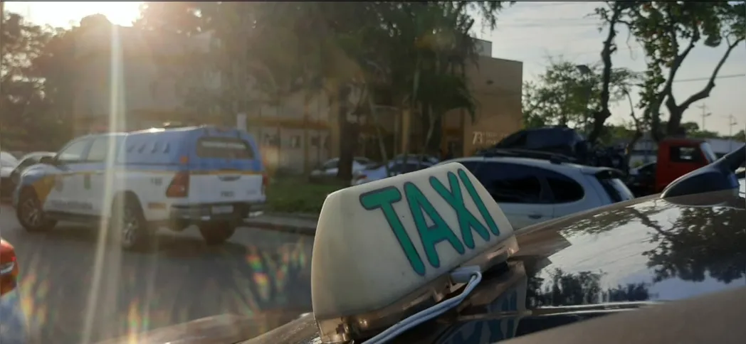 Imagem ilustrativa da imagem Casal é detido durante tentativa de assalto a taxista em Tribobó
