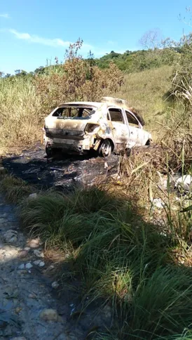 Corpo carbonizado foi encontrado em Monjolos