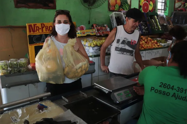 Leililani Oliveira tenta cuidar da alimentação de sua família, mas com o aumento dos preços tudo isso se tornou um desafio
