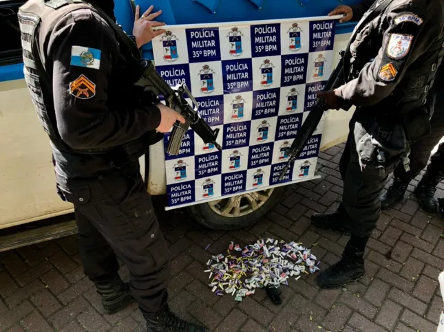 PM apreendeu drogas em uma casa 