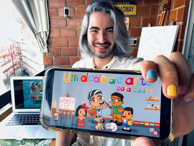 O aplicativo "Um dedo de arte para colorir" está na primeira versão