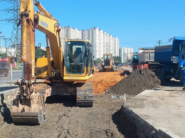 Obras no viaduto do Jardim Catarina tiveram início neste ano 