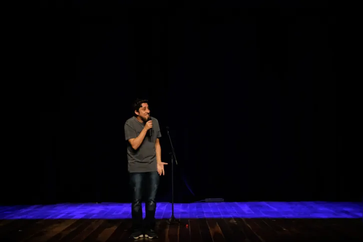 Imagem ilustrativa da imagem ‘Os Três Malandros da Praça’ no palco do Teatro Municipal de São Gonçalo