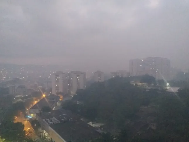Nuvem de fumaça em São Gonçalo