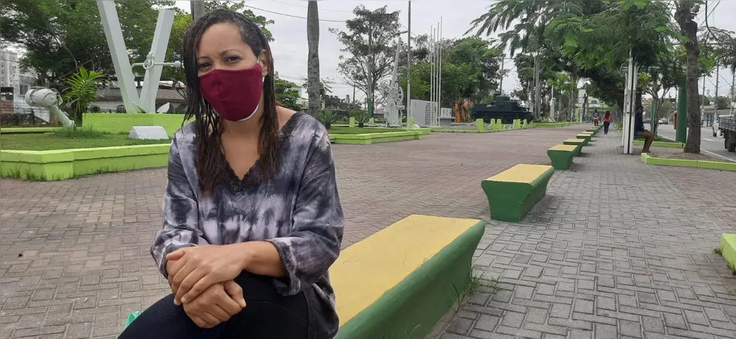 Monica Ferreira também sente que a pintura do local está bonita, mas que a segurança deve proliferar 