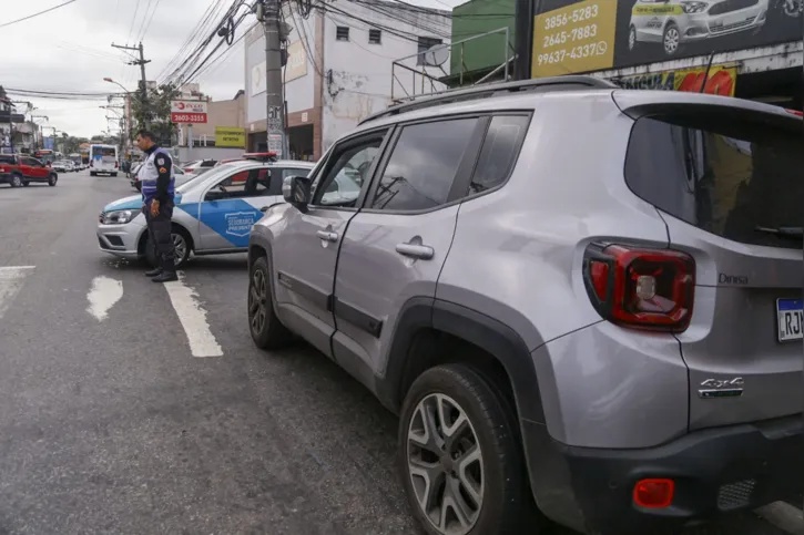 O caso ainda está em andamento e será registrado na 73°DP (Neves)