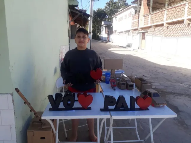 Ele começou seu empreendimento em seu bairro no Dia dos Pais