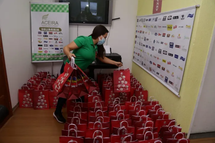 Serão distribuídos presentes para as crianças 