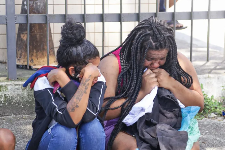 Os parentes de Vítor estão desolados 