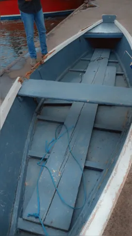 Barco onde Jhon estava em companhia de Lívio