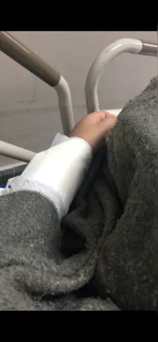 Ela era amarrada quando convulsionava  
