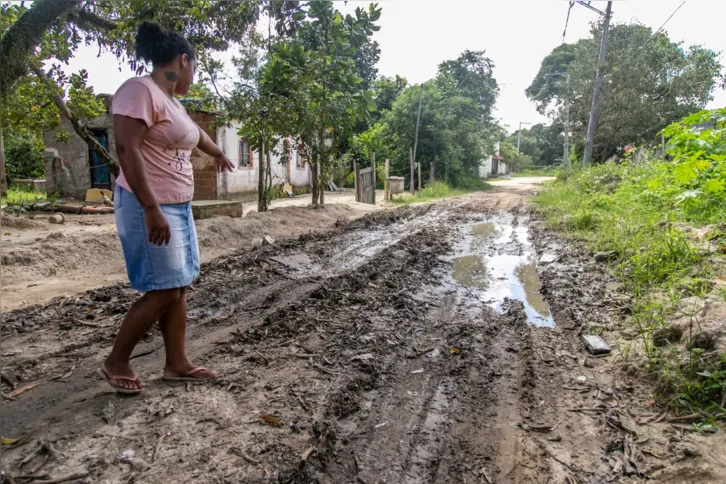 Letícia está cansada do descaso