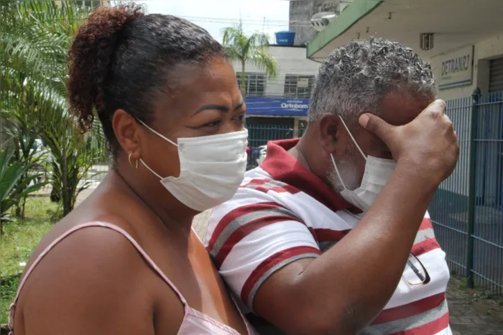 O pai e a mãe de Jefferson só querem esquecer desse dia
