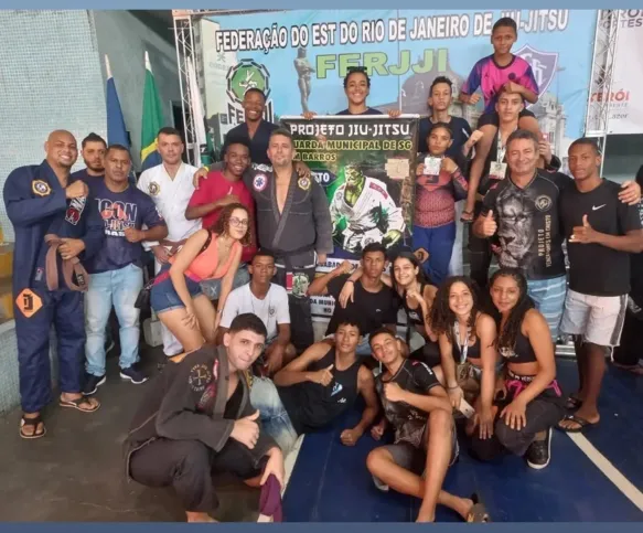 Veja a lista de atletas com medalhas