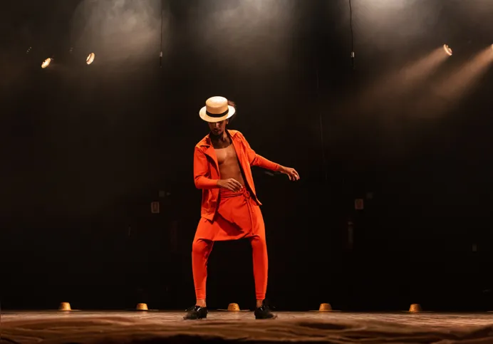 Imagem ilustrativa da imagem 'O Tambor dos Pés' estreia em teatro do Rio neste sábado (14)