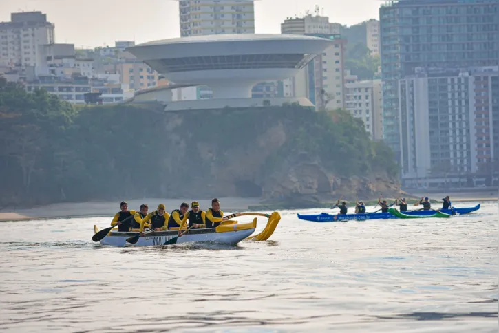 Imagem ilustrativa da imagem Estadual de Canoa Havaiana terá premiação recorde com sede em Niterói