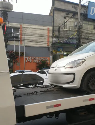 O carro foi localizado no Mutondo