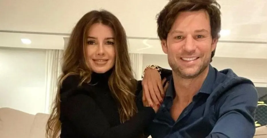 Paula Fernandes e Rony Cecconello estavam juntos desde 2019