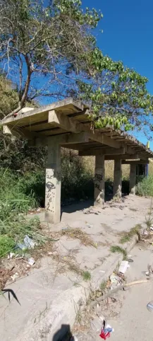 Espaço estava abandonado