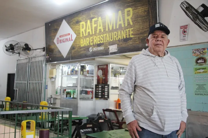 Gilberto Marques é dono de uma peixaria e do restaurante “Rafa Mar”