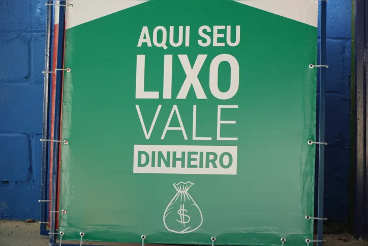 O material entregue será revertido em crédito para o gonçalense, uma espécie de moeda social