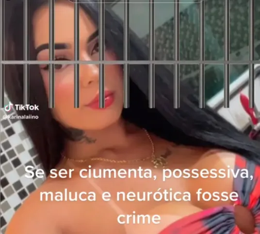 Karina está presa