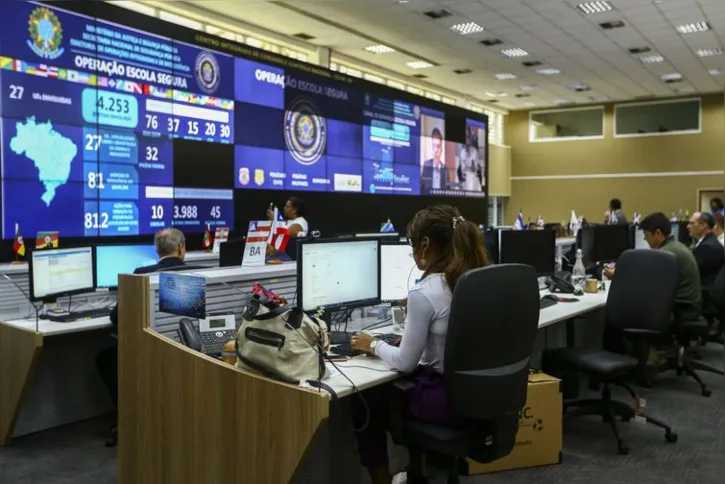 Centro de Comando e Controle, onde funciona o Ciberlab, espaço em que ocorre o monitoramento e demais ações relacionadas à Operação Escola Segura