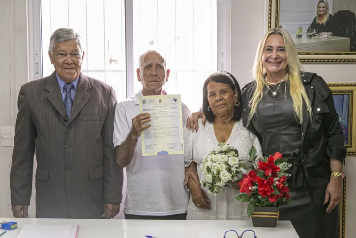 Amaro Chagas da Costa, natural de Niterói e Sônia Maria de Marins, natural de São Gonçalo, ambos com 72 anos