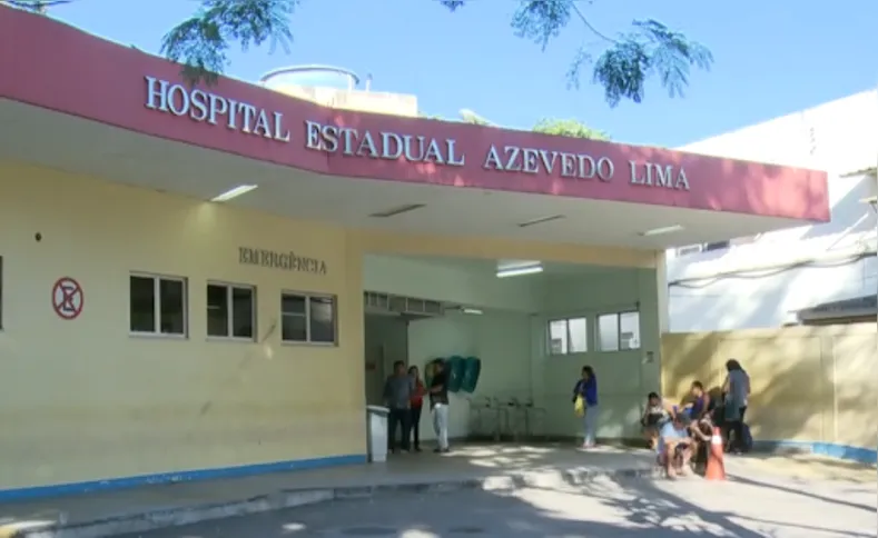 Uma das vítimas foi levada ao Hospital Estadual Azevedo Lima (Heal)