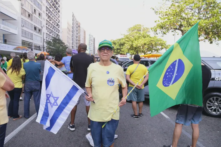 Lindolfo, de 77 anos, esteve presente em Icaraí para acompanhar o ato de Bolsonaro