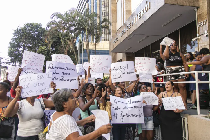 Manifestantes gritavam palavras de ordem