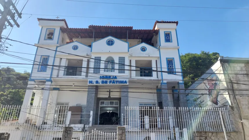 A programação da Igreja se estende durante todo o período da tarde