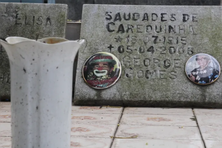 Imagem ilustrativa da imagem Dia dos Finados movimenta cemitérios em São Gonçalo e Niterói