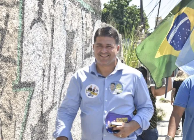 Em 2020, Roberto Sales tentou pela primeira vez o posto de prefeito de São Gonçalo